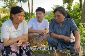 黎明妈妈得知女方不同意，担心黎明找不到女朋友，竟伤心的哭了视频封面