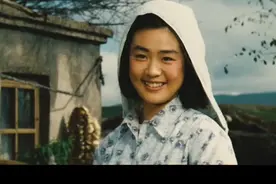 那个年代的爱情到底多么坚定？配上一首《世界那么大还是遇见你》