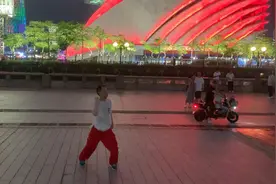 广州舞者在广州塔跳舞2024年8月17日发布视频封面