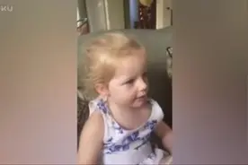 美国小女孩用一口流利的中文, 坚称自己是中国人不是外国人视频封面