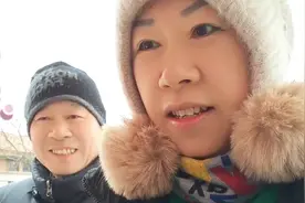 真会过日子！省下5000保洁费买个擦窗机器人，这女人怎么样？视频封面