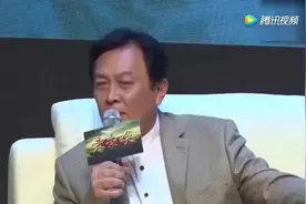 唐国强儿子曝光，隐藏23年竟是我们熟悉的他，太令人失望了！视频封面