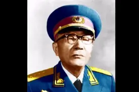 曾担任总后勤部部长的九位将军。
