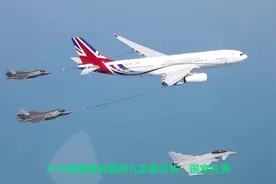 中方高规格欢迎赤几总统访华：11车护送，礼炮21响，三军仪仗队