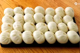 小笼包新做法：学会软面配方，和老面发酵一样好吃，鲜香又松软！