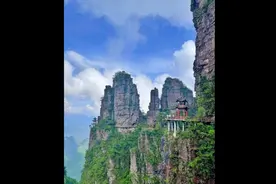 鸿钧老祖简介视频封面