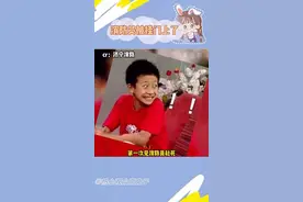 #消防员被挂门上了   要不是有监控谁能想啊视频封面