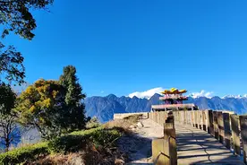 中午从多雄拉隧道走派墨公路进墨脱。虽然已官宣通车视频封面