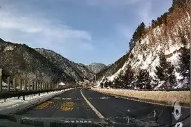 #福银高速陕西段 视频给大家参考路况，商洛到西安已经通畅