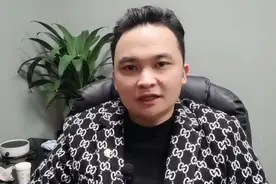 中外酒局文化的差异，有些人劝酒即侮辱了酒，又侮辱了文化视频封面