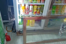 冰箱门不自动关，看我怎么修复的视频封面