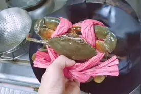 我最喜欢小动物了！要问喜欢到哪种程度？基本上是顿顿不能少！