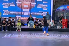 艾特小番茄