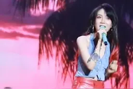 乃万发文回复此前言论争议，表示我不会退缩，因为我没有做错。对此，你怎么看呢视频封面