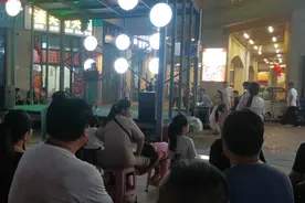 有谁认识这个9号小姐姐  ？视频封面