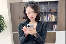 输入kty会显示什么呀？#逗你一笑烦恼忘掉 #美女老板 #万万想不到视频封面