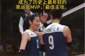 里约奥运会女排队员平均年龄24岁，朱婷21岁，张常宁20岁，袁心玥19岁，龚翔宇18岁！今年巴黎奥运会女排队员平均年龄27.5岁！#中国女排 #朱婷 #郎平 #张常宁视频封面