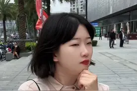 父亲的父加一笔是什么字#街头采访