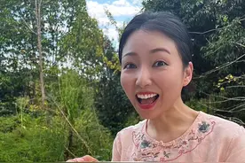 做法巨简单的麻辣香锅，香香辣辣够入味，一口虾一口酒味道巴适