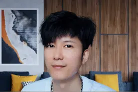 微信朋友圈第5条就是广告，怎么样屏蔽掉？#微信 #微信隐藏功能 #手机使用技巧 #经验分享 #实用小技巧视频封面