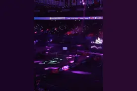 #羽毛人 梦寐以求的荣耀殿堂 #2025亚洲羽毛球锦标赛 #亚羽争雄胜利在握  #威克多胶囊系列视频封面