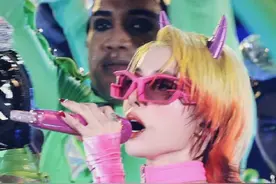 蔡依林高温开唱，唱跳两小时！ 挥汗如雨！#蔡依林 #这个夏天一定要去看蔡依林演唱会视频封面