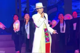 2024果洛州藏历新年晚会现场#演出现场视频 #民族特色民族文化 #年会 #藏族 #仁青卓玛牧人 @DOU+小助手 @抖音创作者中心视频封面