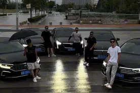 艾特你的好兄弟们一起拍#拍车仪式感 #转场 #汽车转场 #车友聚会视频封面