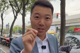 一起见证迈巴赫全网首拆 记得五点来我直播间@990褚会长(团队招人) #990 #褚会长天安二手车 #990迈巴赫全网首拆