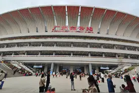 八号线直达！广州白云站初体验~G6131次列车广州白云站-广州站视频封面