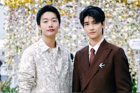 刘亦菲竟然就坐我前面…还跟我打招呼了… #日常vlog #刘亦菲 #西湖视频封面