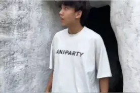 柯冉发小作文回应退出zooparty，全文400字通篇未提及周楷恒