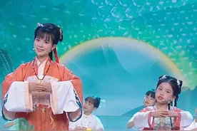 《礼仪之邦》舞台完整版#小一姐姐#礼仪之邦手势舞#小团子