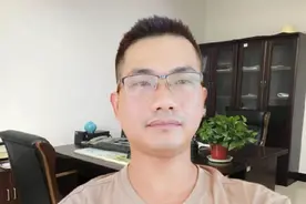 微信换了粉色图标，怎么恢复绿色图标？手把手教你设置方法！