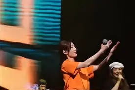 #苏慧伦 55岁冻龄女神苏慧伦，保持年轻的最好办法就是健康的心态，充足的睡眠，营养均衡，充分的有氧运动。视频封面