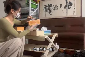 句句不谈薪资，条条不离奉献，桩桩不谈好处，事事皆讲境界。视频封面