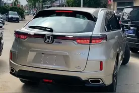 2024款本田URV最新车型配置介绍和落地成本参考#本田suv系列 #本田urv #dou是好车 #每天推荐好车 #抖音汽车视频封面