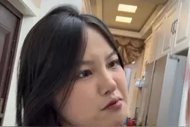 原来友情这么不堪一击#女大学生 #友谊 #反转剧情 #意想不到的结局