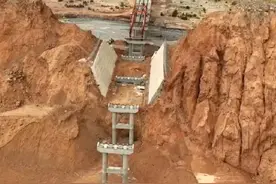 温昭公路G219 温宿县段博孜墩大桥即将贯通！#温昭公路 #昭温公路 #万人说新疆 #基建狂魔中国速度 #g219国道视频封面