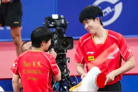 2023威海热身赛回顾【混双·莎头vs钱梁】名场面:甜甜告状