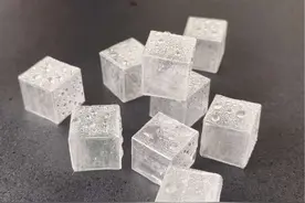 用透明胶就能做好玩解压的小冰块，快试试吧！#手工diy #幼儿园手工 #自制玩具