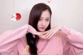 长假相聚欢乐多多，心动好礼当然山楂树下！酸甜假日，与山楂树下一起舞~@冠芳官方旗舰店  #心动好礼山楂树下视频封面