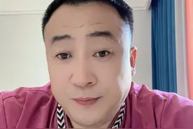 大概的意思就在视频里面，我做人永远就是这么有底气。说到做到#主打的就是一个真实 #说真话干实事 #思维决定你的财富 #80后男人 #傻人有傻福视频封面