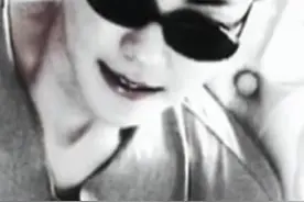 #王菲  天上人间，如果真值得歌颂，也是因为有你才会变得闹哄哄