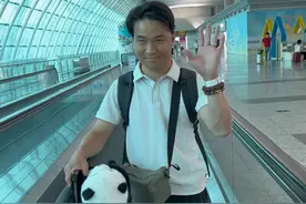 @苏牙子 回美国了，尽管有万般不舍，为了下一次团聚#机场候机 #宝贝回家