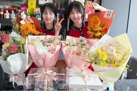 中考圆满结束，初中生涯落幕。我的女孩👭毕业快乐🎊 #毕业季 #一一丫丫#薛梓萌