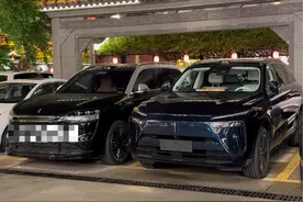 神仙打架，你更pick哪一台？#魏牌全新蓝山 #蓝山早鸟计划 #魏牌蓝山大六座舒适电动suv #问界m9