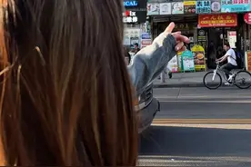 纽约华人一条街！ 在美国有个地方叫纽约，在纽约有个神奇的地方叫法拉盛！堪比国内小县城！吃喝玩乐不用愁！老外来了都发愁#海外生活#纽约 #法拉盛视频封面