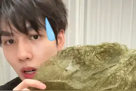 来尝下奇奇怪怪的火锅食材… #测评#火锅 #好好吃饭大赛 #火锅食材 #夜宵吃什么