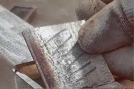 角铁折直角小技巧，先画印后切割 #焊工 #手工焊 #五金工具